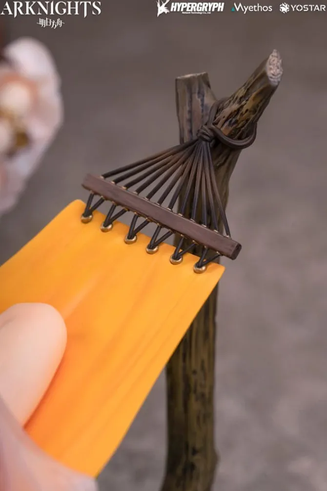 Arknights - Surtr Statue / Colorful Wonderland CW03 Version: Myethos