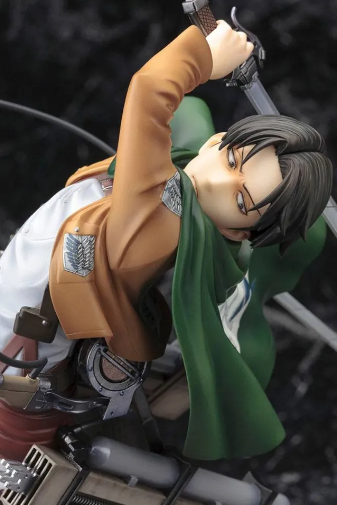 Attack on Titan - Levi Ackermann Statue / ARTFXJ / Renewal Version: Kotobukiya