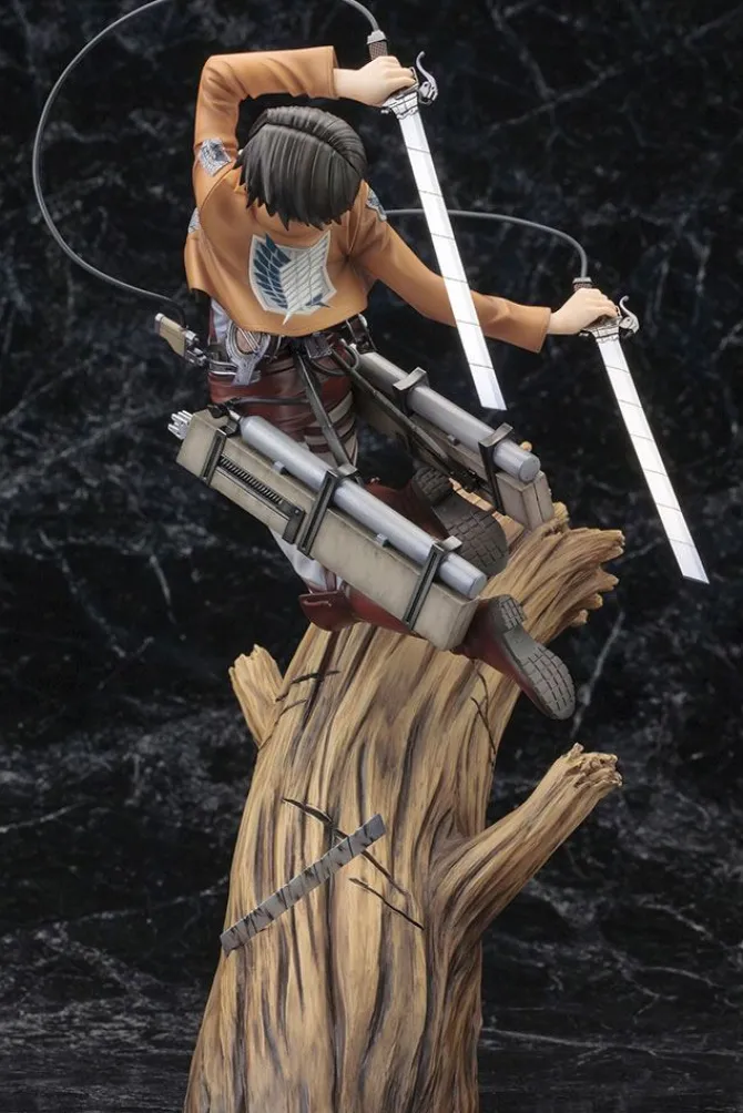 Attack on Titan - Levi Ackermann Statue / ARTFXJ / Renewal Version: Kotobukiya