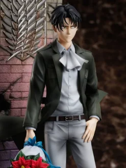 Attack on Titan The Final Season - Levi Statue / Birthday: Furyu