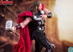 Avengers AOU Thor Statue : Iron Studios
