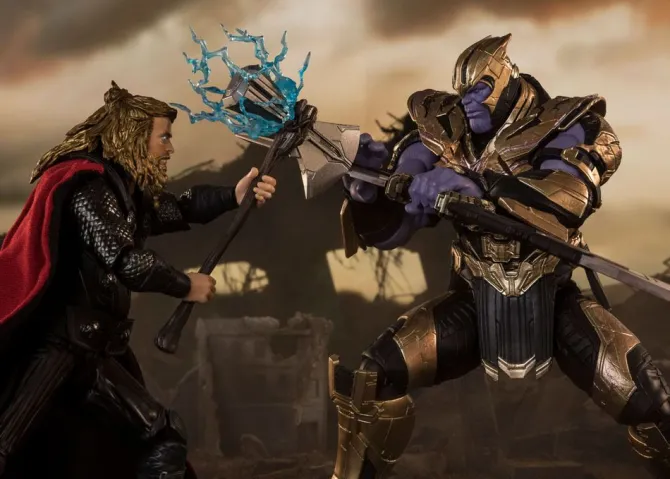 Avengers: Endgame - Thanos Actionfigur / S.H. Figuarts - Final Battle Edition: Tamashii Nations