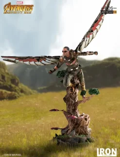 Avengers Infinity War - Falcon Statue: Iron Studios