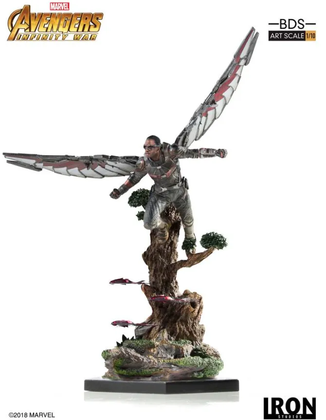 Avengers Infinity War - Falcon Statue: Iron Studios
