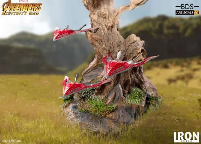 Avengers Infinity War - Falcon Statue: Iron Studios