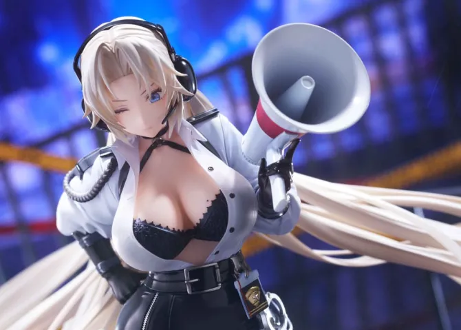 Azur Lane - Kronshtadt Statue / Begin the Rush!: Golden Head