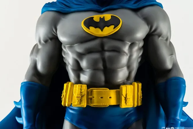 Batman PX - Batman Statue Classic Version: Pure