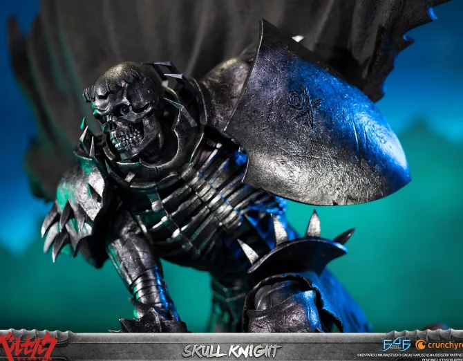Beserk - Skull Knight Statue: First 4 Figures