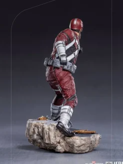Black Widow - Red Guardian Statue / BDS Art Scale: Iron Studio