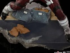 Black Widow - Red Guardian Statue / BDS Art Scale: Iron Studio