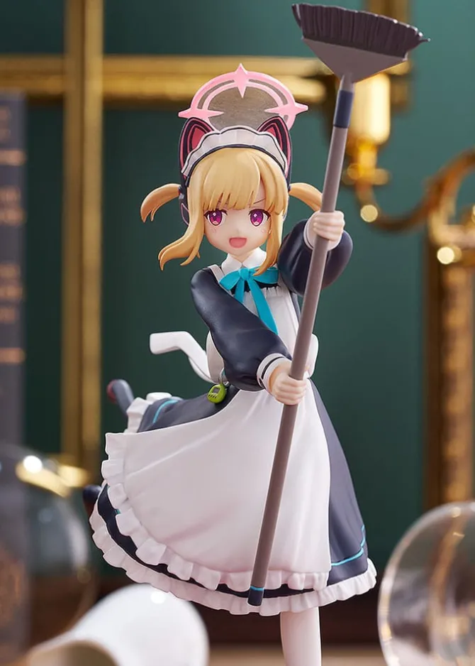 Blue Archive - Momoi (Maid) Statue / Pop Up Parade: Good Smile Company