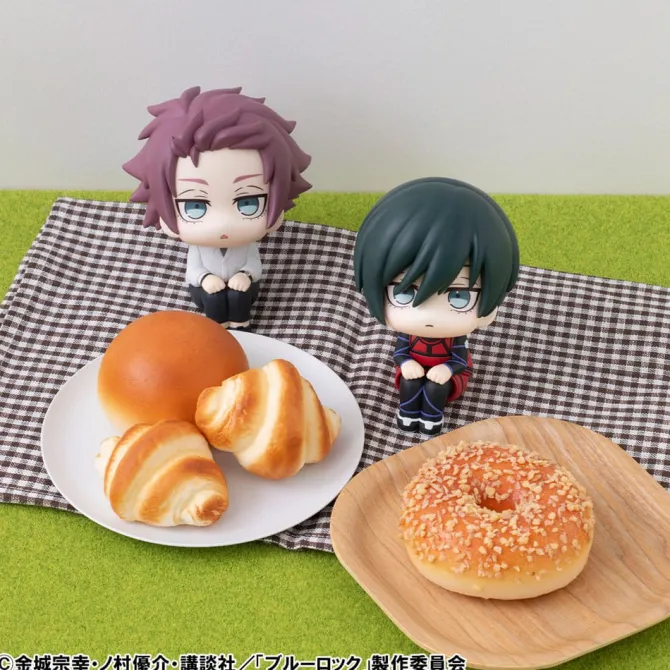 Blue Lock - Rin Itoshi & Sae Itoshi Statue / Look Up - (with gift): Megahouse