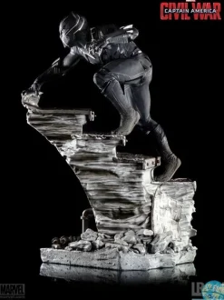 Captain America Civil War - Black Panther Statue: Iron Studios