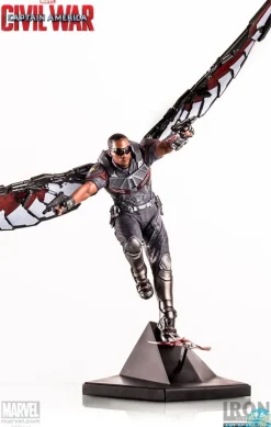 Captain America Civil War - Falcon Statue: Iron Studios