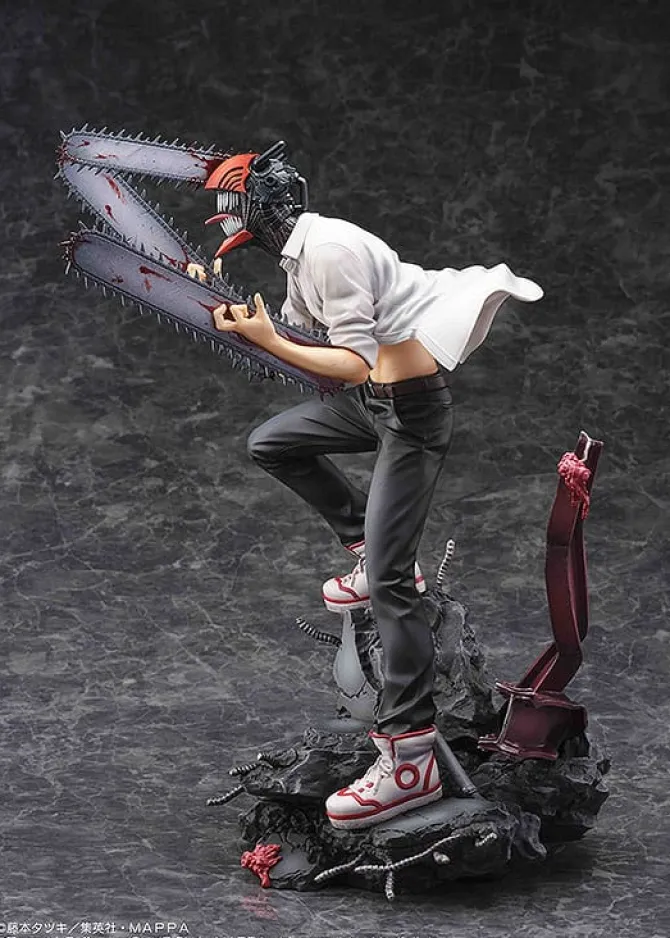 Chainsaw Man - Chainsaw Man Statue: Sega