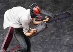 Chainsaw Man - Chainsaw Man Statue: Sega