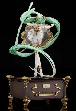 Character Vocal Series 01 - Hatsune Miku Statue / Symphony 5th Anniversary Version: Good Smile Co