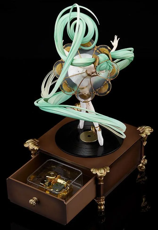 Character Vocal Series 01 - Hatsune Miku Statue / Symphony 5th Anniversary Version: Good Smile Co
