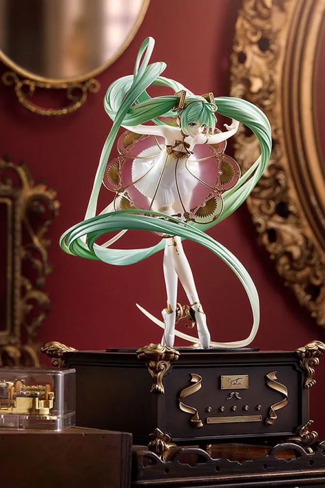 Character Vocal Series 01 - Hatsune Miku Statue / Symphony 5th Anniversary Version: Good Smile Co