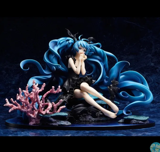 Character Vocal Series 01 - Hatsune Miku Statue - Deep Sea Girl Version: Good Smile Company