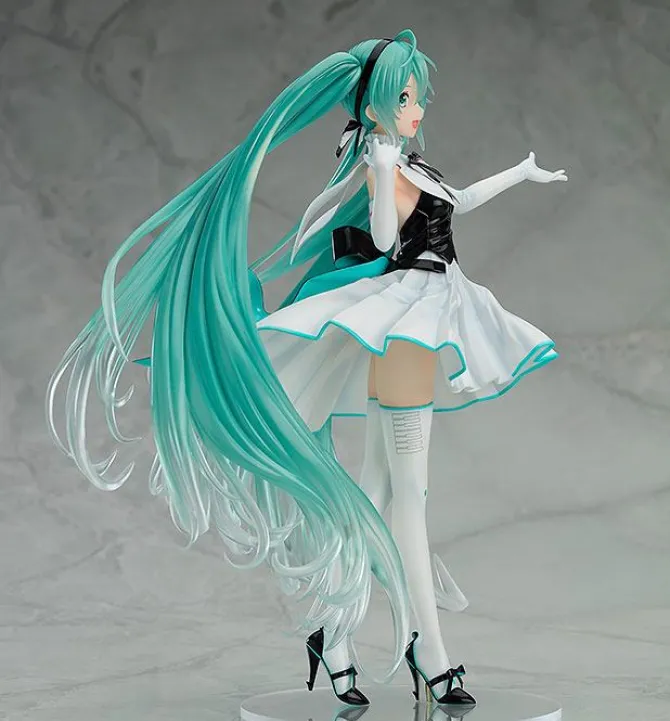 Character Vocal Series 01 - Miku Statue / Symphony 2019: Good Smile Company
