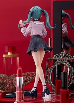 Character Vocal Series 01 - Hatsune Miku Statue / Pop Up Parade - The Vampire L: Good Smile Company
