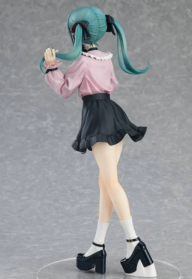 Character Vocal Series 01 - Hatsune Miku Statue / Pop Up Parade - The Vampire L: Good Smile Company