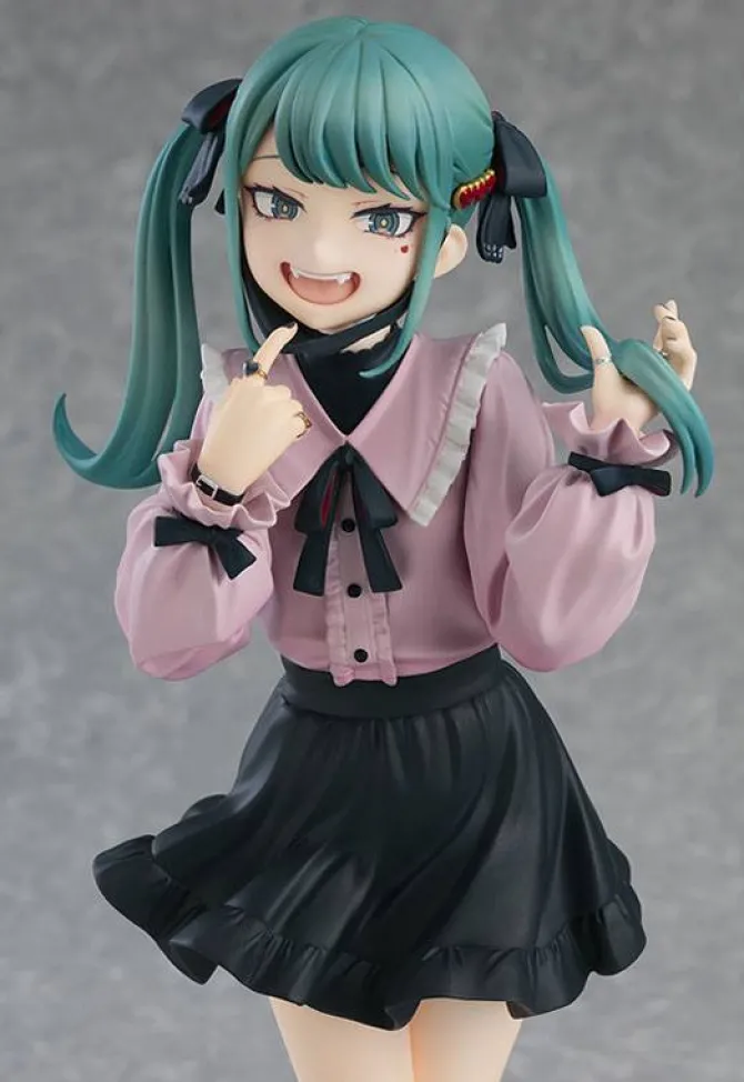 Character Vocal Series 01 - Hatsune Miku Statue / Pop Up Parade - The Vampire L: Good Smile Company