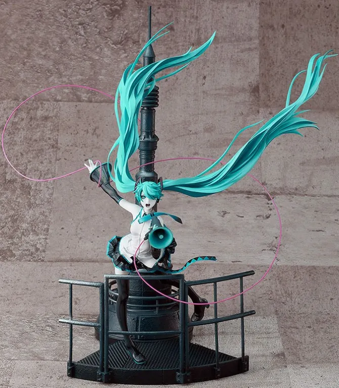 Character Vocal Series 01 - Hatsune Miku Statue / Love is War - Refined Version: Good Smile Company