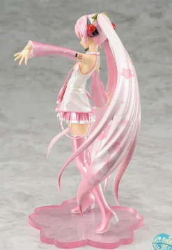 Character Vocal Series 01 - Hatsune Miku Statue - Sakura Version: Good Smile Company