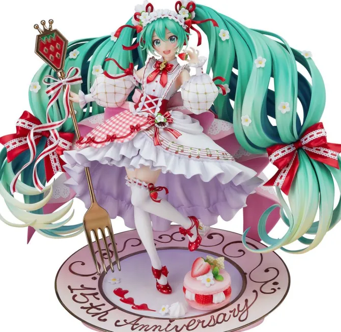 Character Vocal Series 01 - Hatsune Miku Statue / 15th Anniversary Version: