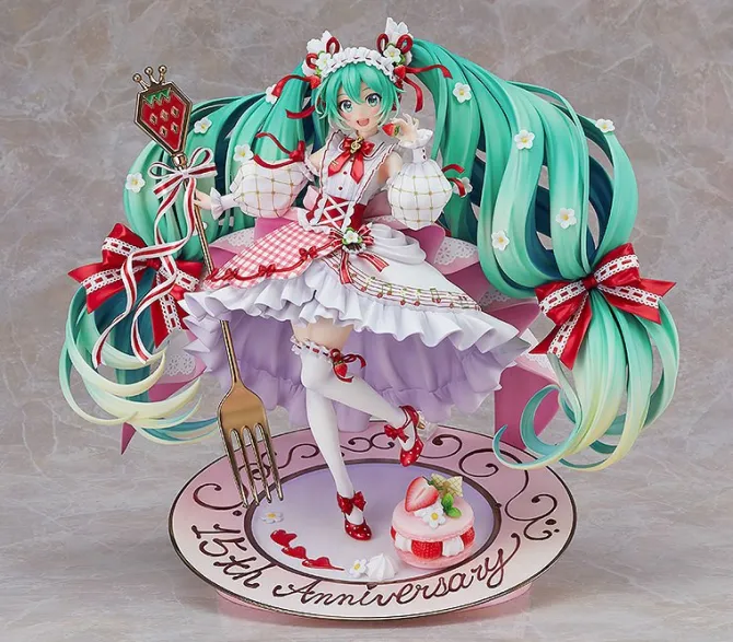 Character Vocal Series 01 - Hatsune Miku Statue / 15th Anniversary Version: