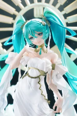 Character Vocal Series 01 - Hatsune Miku Statue / feat. Yoneyama Mai: Good Smile Company