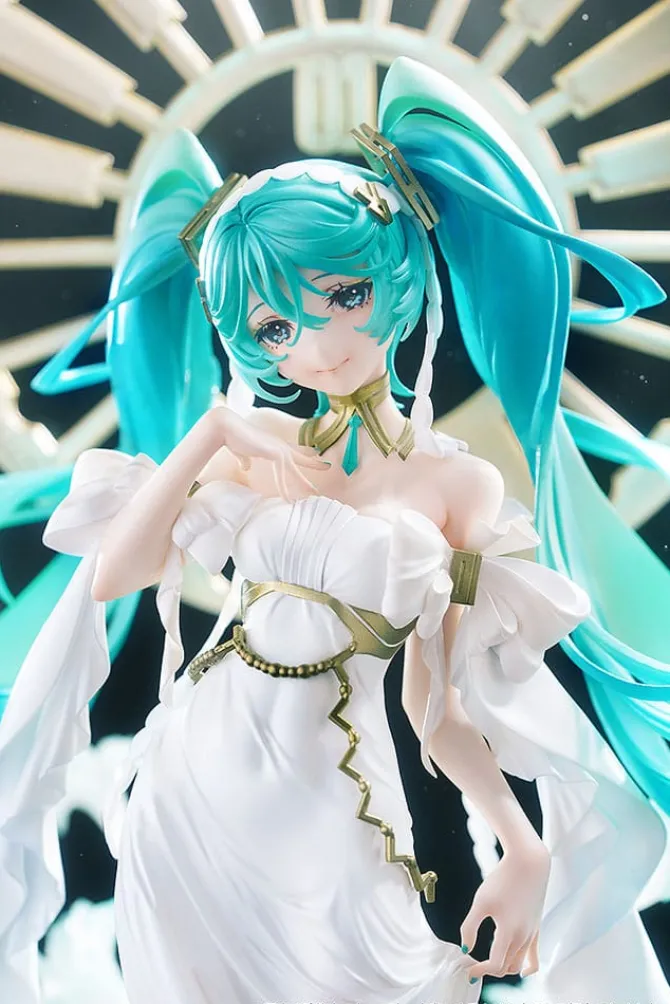 Character Vocal Series 01 - Hatsune Miku Statue / feat. Yoneyama Mai: Good Smile Company
