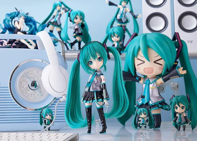 Character Vocal Series 01 - Hatsune Miku Puppe / Harmonia Humming: Good Smile Company