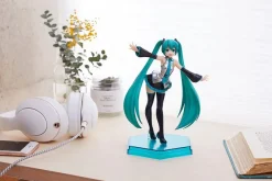 Character Vocal Series 01 - Hatsune Miku Statue / Pop Up Parade: Good Smile Company