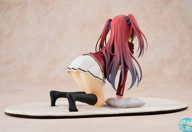 Classroom of the Elite - Airi Sakura Statue / Changing Clothes Version: Kadokawa