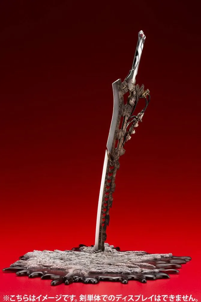 Code Vein - Io Statue / cuddling the sword: Kotobukiya