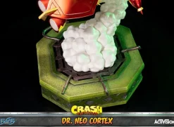 Crash Bandicoot 3 - Dr. Neo Cortex Statue: First 4 Figures