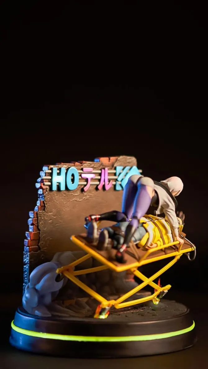 Cyberpunk: Edgerunners - Lucy & David Runaway Statue: Neamedia Icons