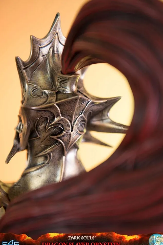 Dark Souls - Drachentöter Ornstein Statue: First 4 Figures