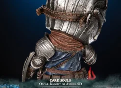 Dark Souls - Oscar, Knight of Astora SD-Statue: First 4 Figures