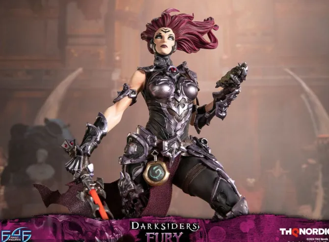 Darksiders - Fury Statue: First 4 Figures