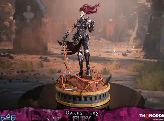 Darksiders - Fury Statue: First 4 Figures