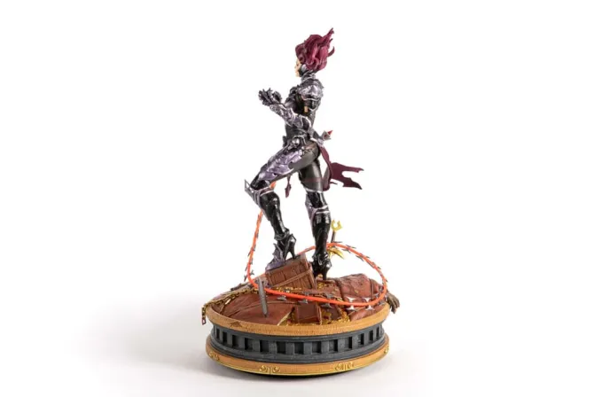 Darksiders - Fury Statue: First 4 Figures