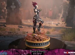Darksiders - Fury Statue: First 4 Figures