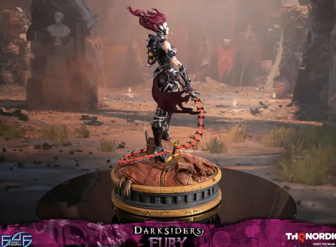 Darksiders - Fury Statue: First 4 Figures