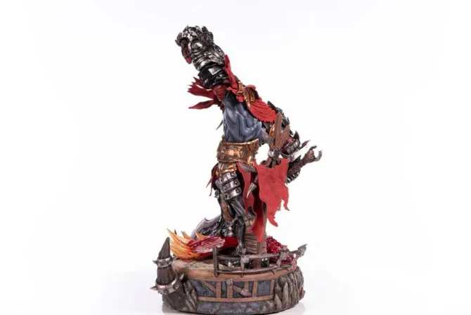 Darksiders - War Statue: First 4 Figures