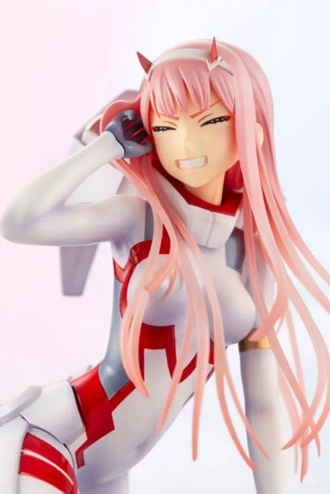 Darling in the Franxx - Zero Two Statue / The 13th Unit Version: Kotobukiya