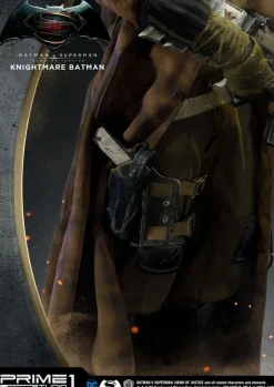 Dawn of Justice - Knightmare Batman Statue: Prime 1 Studio